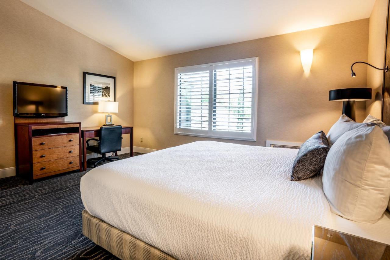 Western Stevenson Manor Hotel