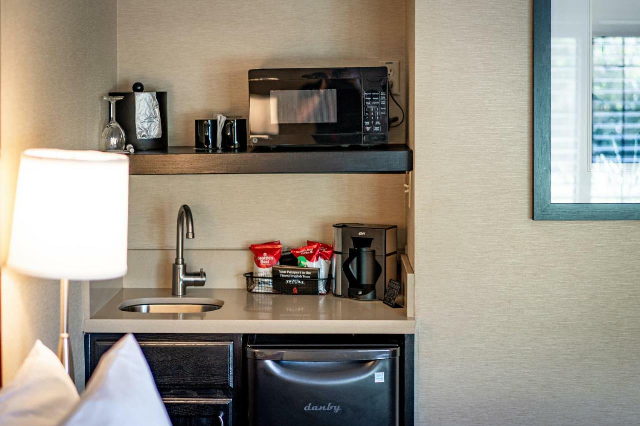 Western Stevenson Manor Hotel 3*